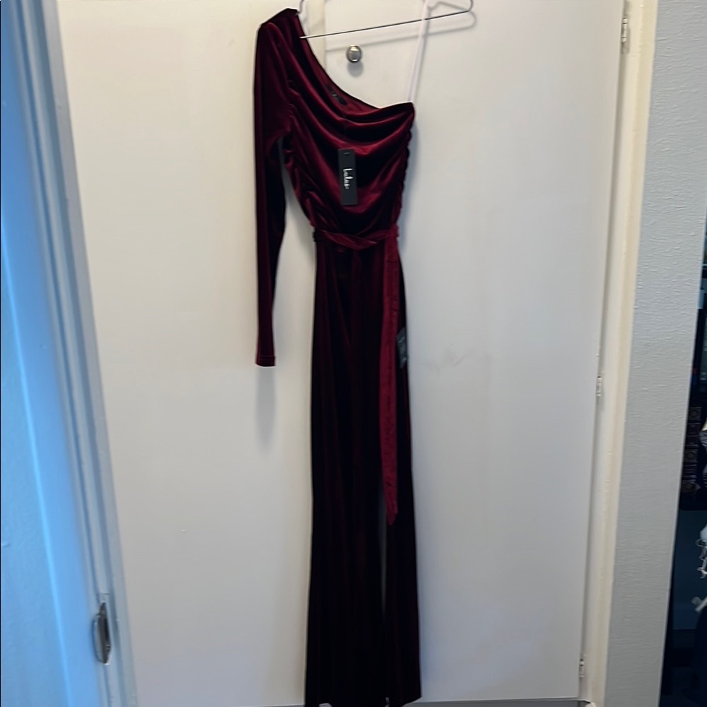 Lulu's Red One Shoulder Jumpsuit